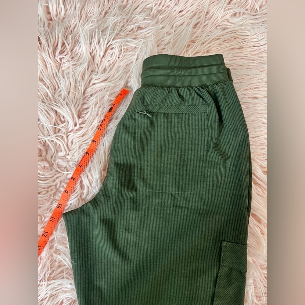 Zella Utility Cargo pants - Picture 8 of 10